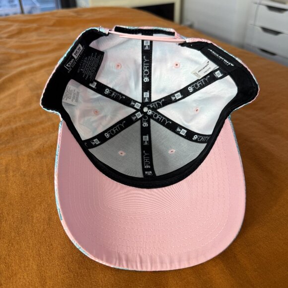 McLaren Racing F1 New Era 2022 Special Edition Miami Palm Hat - Picture 6 of 6